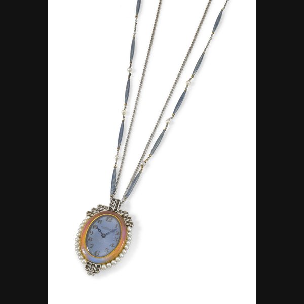 Gübelin. A very fine and highly attractive 18K gold, platinum, enamel, diamond and pearl-set keyless pendant watch with enamel and pearl link chain Signed E. Gübelin, Lucerne, movement no. 204’862, case no. 204’850, circa 1925