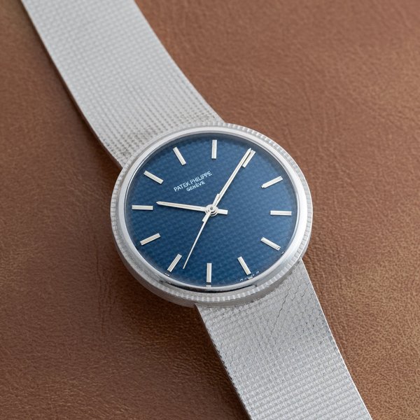 Patek Philippe Patek Philippe Calatrava 'Backwind', Price & Market Data