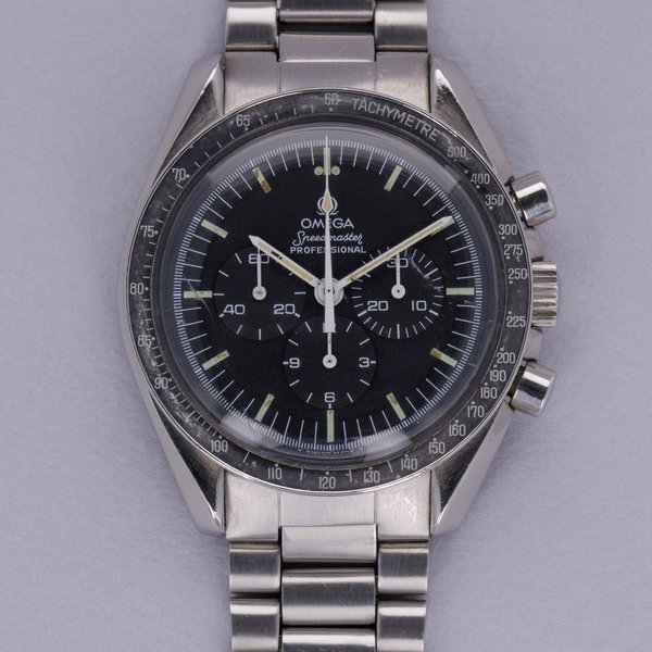 Omega Omega Speedmaster Professional ST 145.022 Original Box and Extract of the Archives
