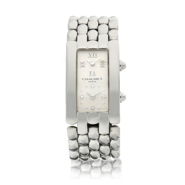 Chaumet A stainless steel and diamond-set dual time zone bracelet watch, Circa 2000 | 精鋼鑲鑽石兩地時間鏈帶腕錶，約2000年製