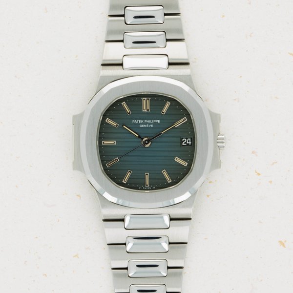 Patek Philippe Patek Philippe 3800-001A with Guarantee Papers
