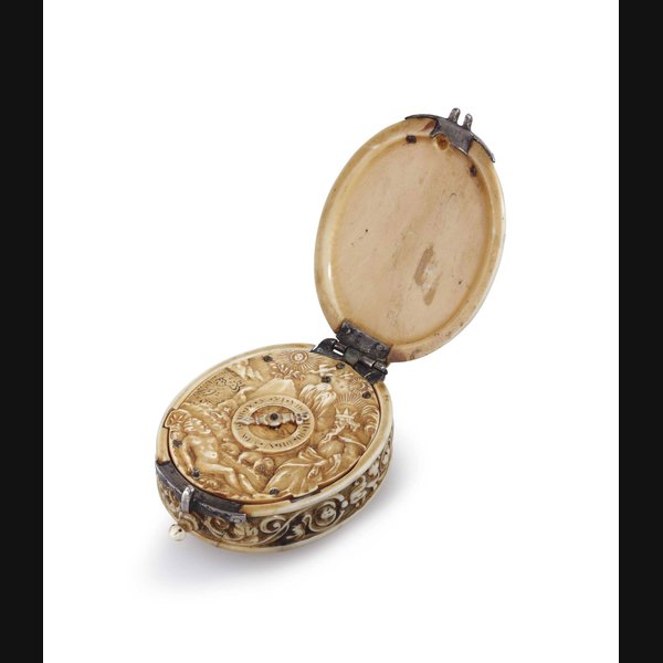 A RARE AND EARLY IVORY OVAL VERGE WATCH WITH STACKFREED UNSIGNED, CIRCA 1650