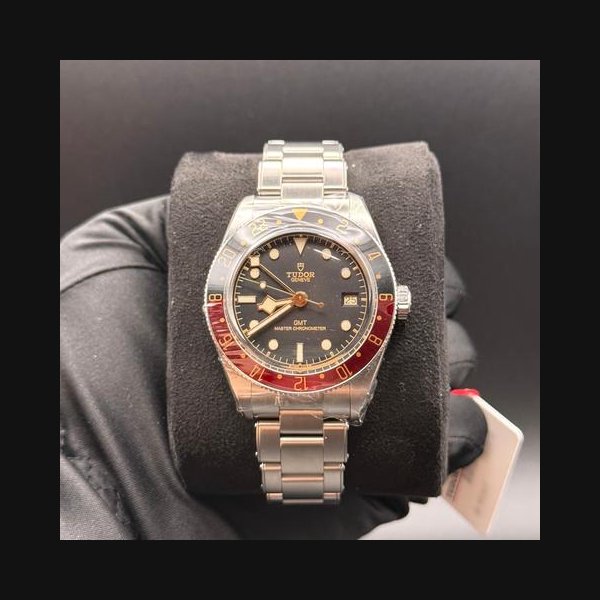 Tudor Black Bay Fifty-Eight58 GMT “Coke” 2026 UNWORN 2026 UNWORN Complete Set Oyster Bracelet Ref. M7939G1A0NRU-0001