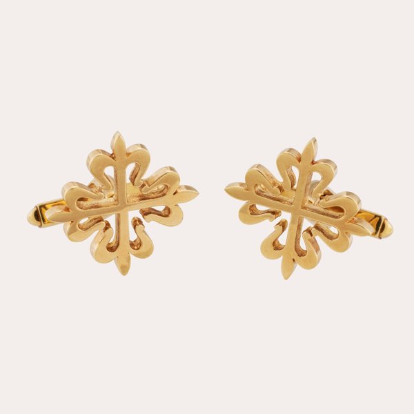 Patek Philippe Calatrava Cross | A pair of yellow gold cufflinks