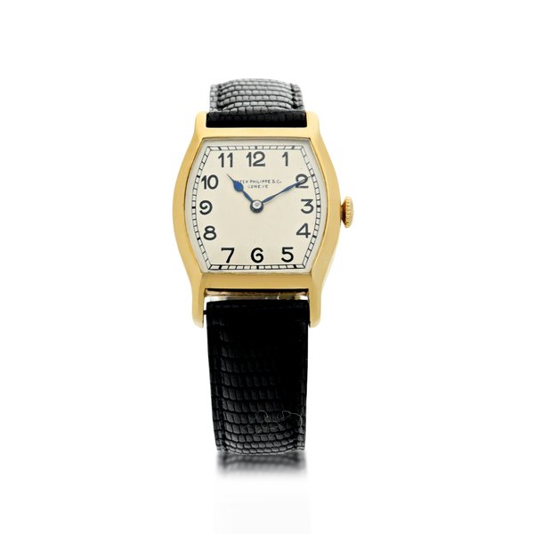Patek Philippe A yellow gold tonneau shaped wristwatch, Made in 1919