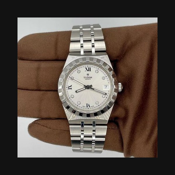 Tudor Royal2025 Royal 34mm Stainless Steel M28400-0002