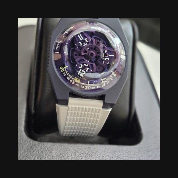 Urwerk UR-202UR-100V UltraViolet Titanium with Violet-tone DLC Watch and box only (2024)