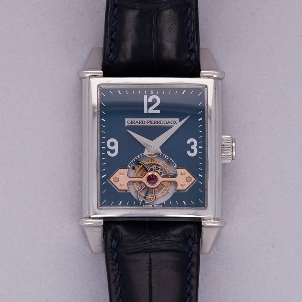Girard Perregaux Girard-Perregaux 1945 Vintage Tourbillon 9985 Blue Dial Platinum