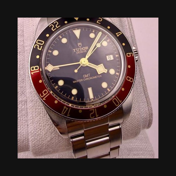 Tudor Black Bay Fifty-Eight58 Gmt Tudor Black Bay 58 GMT "Coke" Ref. M7939G1A0NRU-0001 Case #5