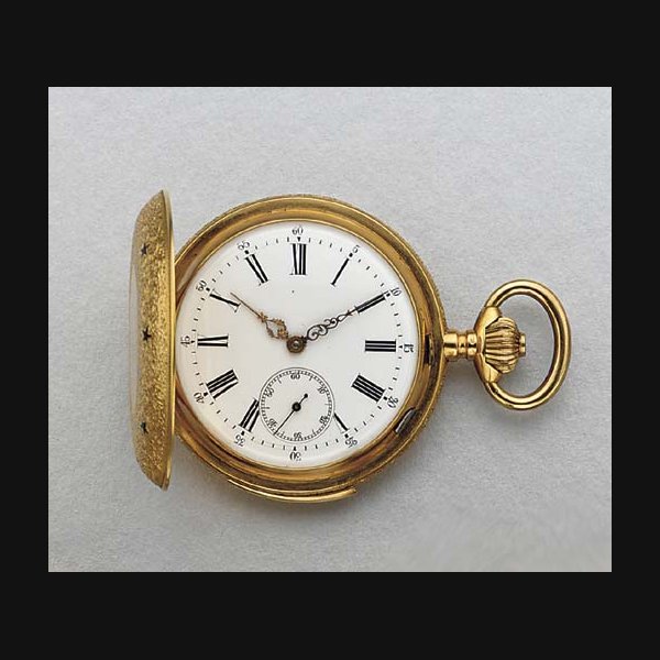Swiss. An 18K gold and enamel hunter case minute repeating keyless lever watch UNSIGNED, CIRCA 1910