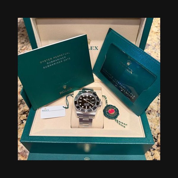 Rolex Rolex Submariner DateNew unworn 2026 with box papers both tags. Full set.