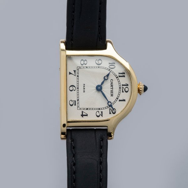 Cartier Cartier Paris Cloche 8152 Limited Edition 18k YG