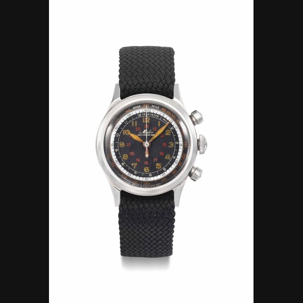 Mido. A stainless steel chronograph wristwatch with black dial SIGNED MIDO, MULTI-CENTERCHRONO, CASE NO. 885'999, CIRCA 1950