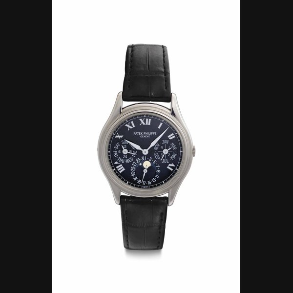 Patek Philippe. A Limited Edition Fine 18k White Gold Automatic Perpetual Calendar Wristwatch with Moon Phases SIGNED PATEK PHILIPPE, GENÈVE, REF. 5038G, MOVEMENT NO. 775'398, CASE NO. 4'005'032, MANUFACTURED IN 1995