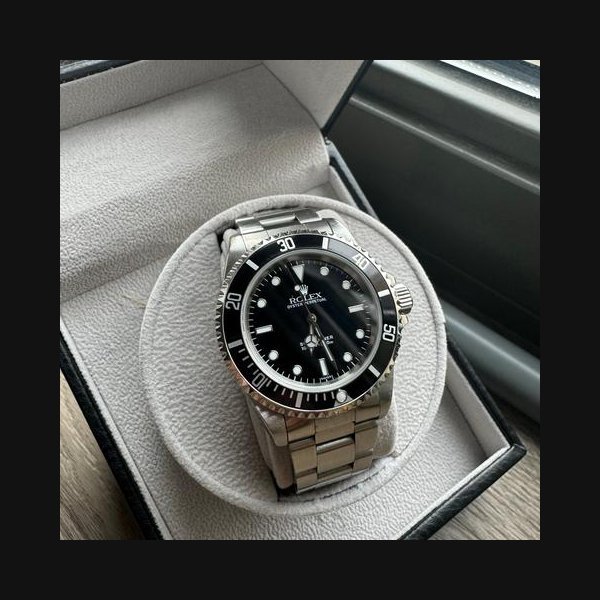 Rolex Rolex Submariner (No Date)No-Date 14060 · 1999 · Two-Line Swiss-Only