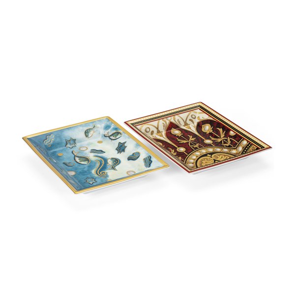 PATEK PHILIPPE, A SET OF 2 PORCELAIN DISHES