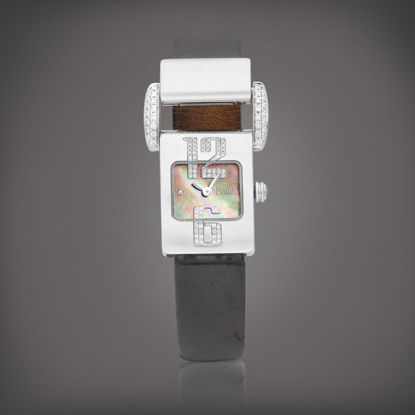 Piaget Miss Protocole, Reference P10432 | A white gold and diamond-set wristwatch with mother-of-pearl dial, Circa 2005 | 伯爵 | Miss Protocole 型號P10432 | 白金鑲鑽石腕錶，備珠母貝錶盤，約2005年製