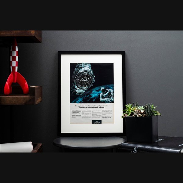 Ad Patina Omega Speedmaster 'Astronauts Wear In Space'