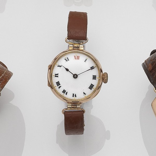 Rolex. A 9ct rose gold manual wind wristwatch Case No.642783, London Import mark for 1915