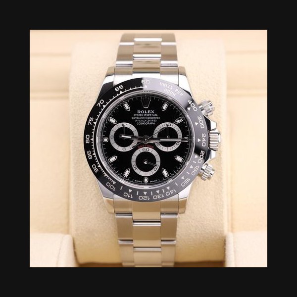 Rolex Rolex DaytonaBlack Dial Black Bezel Oyster 116500LN 2023 Full Set Like New