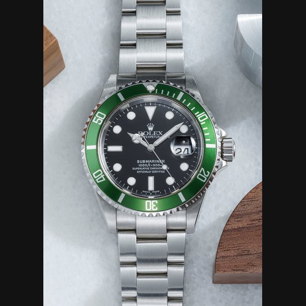 Rolex Rolex Ref. 16610LV Submariner “Kermit" Flat Four · 16610LV