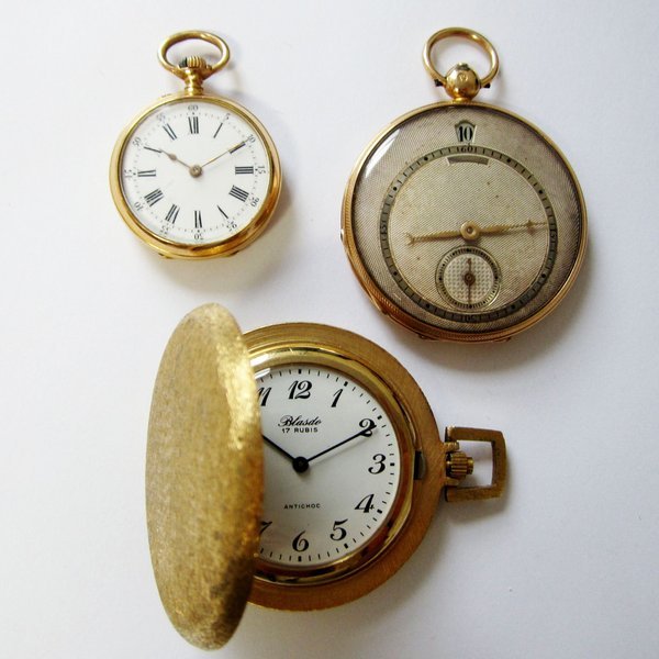 A lot of three pocket watches (AF)