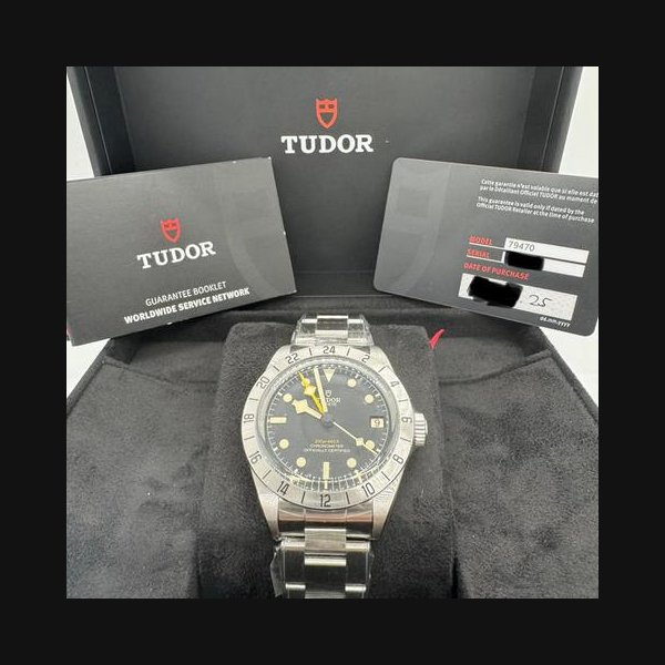 Tudor Black Bay Pro2025 NEVER WORN M79470-0001 Black Bay Pro 39MM Complete Set