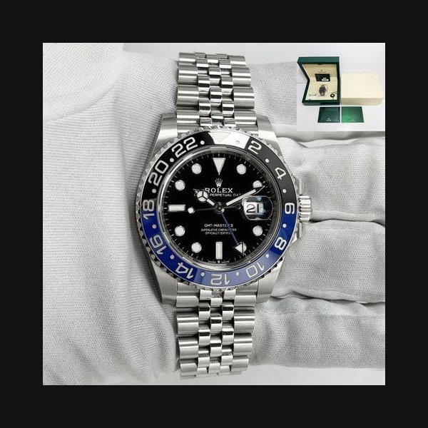 Rolex Rolex GMT-Master IIMint Unpolished 2022 Rolex GMT-Master II Batgirl 126710BLNR 40MM Black Steel B/pGMT-Master II