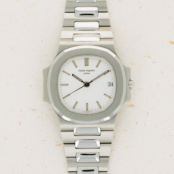 Patek Philippe Patek Philippe Nautilus 3800/1A White Dial