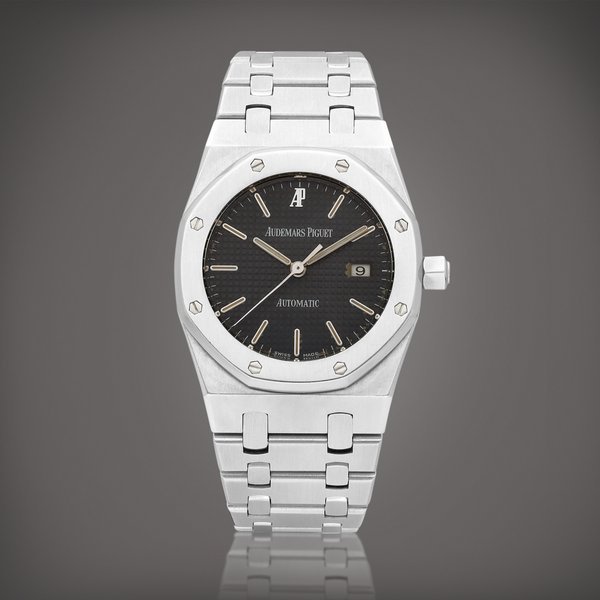 Audemars Piguet Royal Oak, Reference 15000ST | A stainless steel bracelet watch with date, Circa 1994 | 愛彼 | 皇家橡樹系列 型號15000ST | 精鋼鏈帶腕錶，備日期顯示，約1994年製 · 15000ST