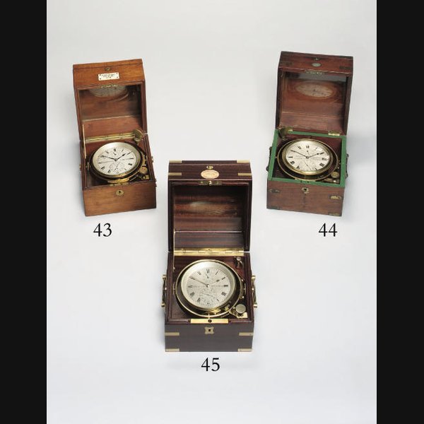 A George V Royal Observatory mahogany and brass-mounted two day marine chronometer USHER & COLE, LONDON, NO.2239. CIRCA 1918