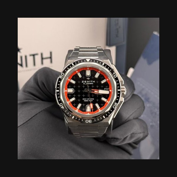 Zenith DefyExtreme Diver 2025 Complete Set Excellent Condition Ref. 95.9600.3620/21.I300