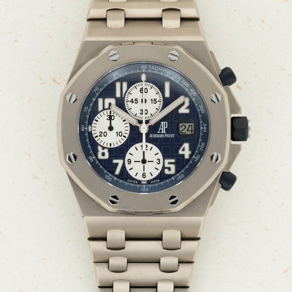 Audemars Piguet Audemars Piguet Royal Oak Offshore Chronograph 25721Ti