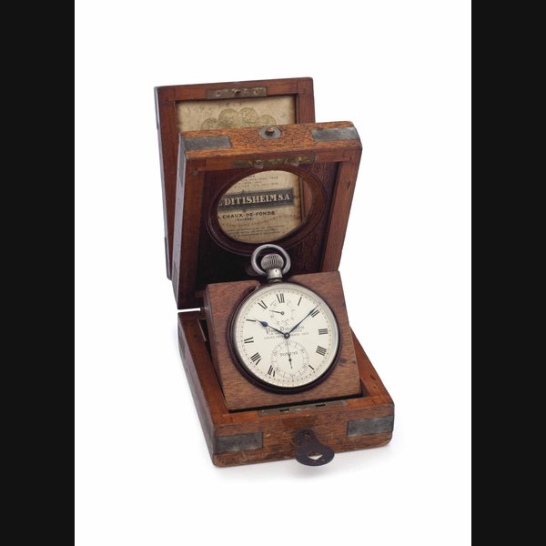Paul Ditisheim. A Rare Silver Openface Keyless Lever Deck Watch with Guillaume Balance, Up and Down Indication and Wooden Presentation Box SIGNED PAUL DITISHEIM, LA CHAUX DE FOND, GRAND PRIX PARIS 1900, NO. 703'295, CIRCA 1925