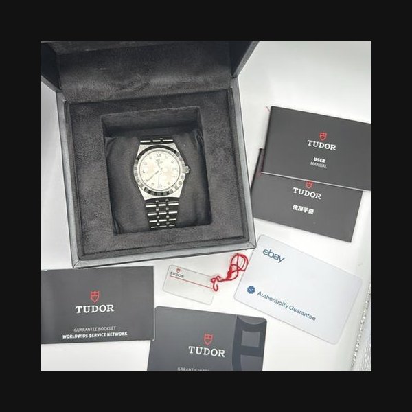 Tudor Royal34mm Full set december 2025 warranty card Ref. M28400-0002