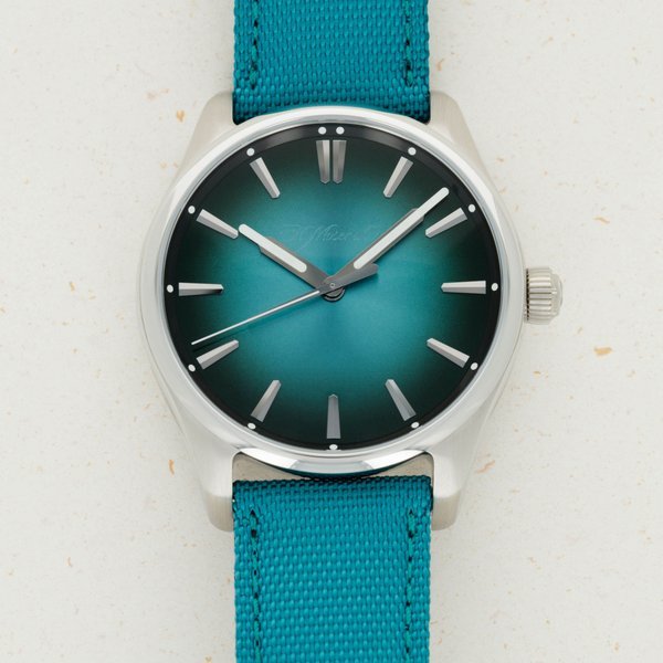 H. Moser & Cie H Moser Pioneer Centre Seconds Mega Cool
