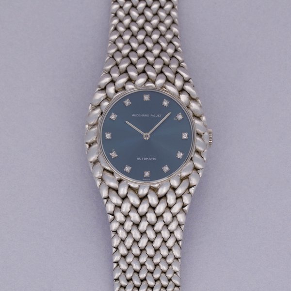 Audemars Piguet Audemars Piguet Automatic Mini Cobra 8690.180 18k WG with Original Guarantee · 8690.180