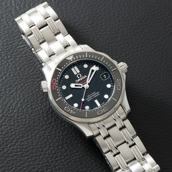 Omega Omega Seamaster Diver 300M 'James Bond 50th Anniversary'