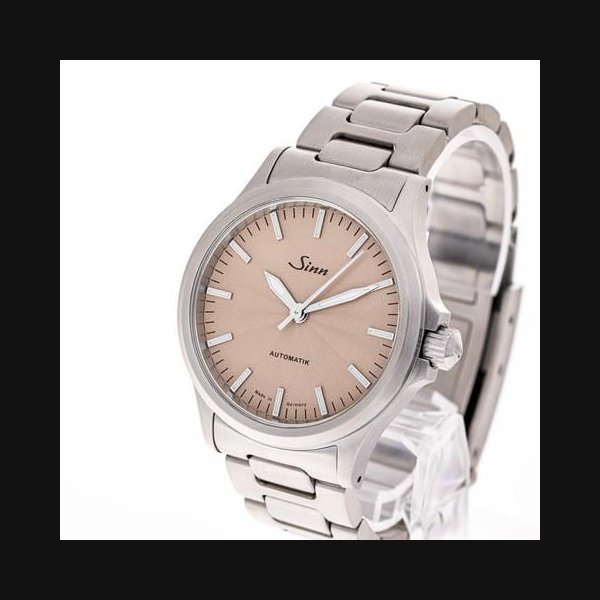 Sinn Sinn 556Sand Limited Edition 1 of 300 – 556.0122 – NEW & Unworn – 09/2025 Full Set