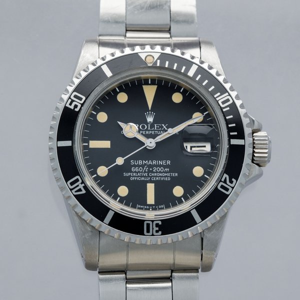 Rolex Rolex Submariner Date 1680 Box and Papers Full Set 