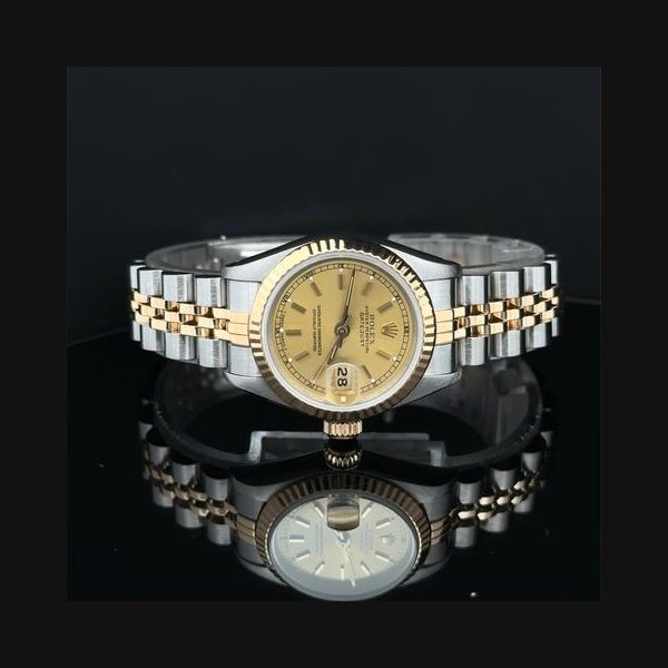 Rolex Lady-Datejust1987 Datejust Lady Champagne Stick Dial on Jubilee Bracelet 69173 Champagne Dial Fluted Bezel Jubilee Bracelet