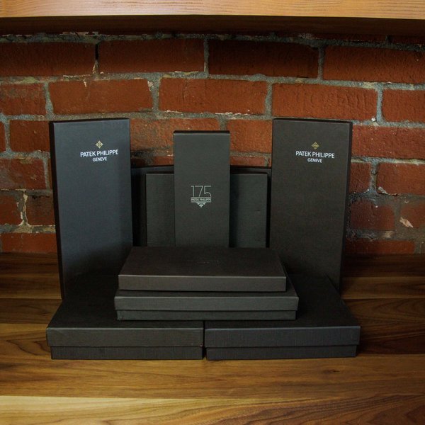 Patek Philippe PATEK PHILIPPE LOT OF SEVEN LIMOGES COMMEMORATIVE PORCELAIN DISHES TWO ZEGNA SILK TIES AND ONE LEATHER WALLET