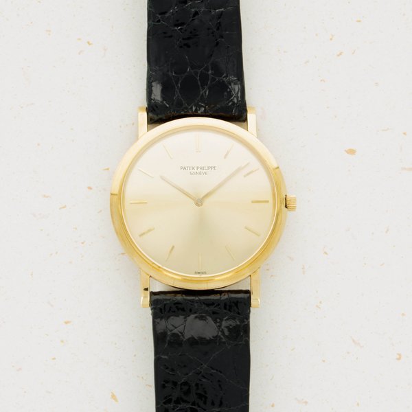 Patek Philippe Patek Philippe 3520 Yellow Gold Calatrava Waterproof Case with Guarantee