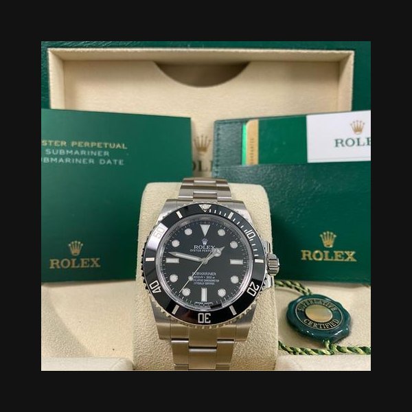 Rolex Rolex Submariner (No Date)Like NEW 2016 Submariner (No Date) 114060 FULL SET