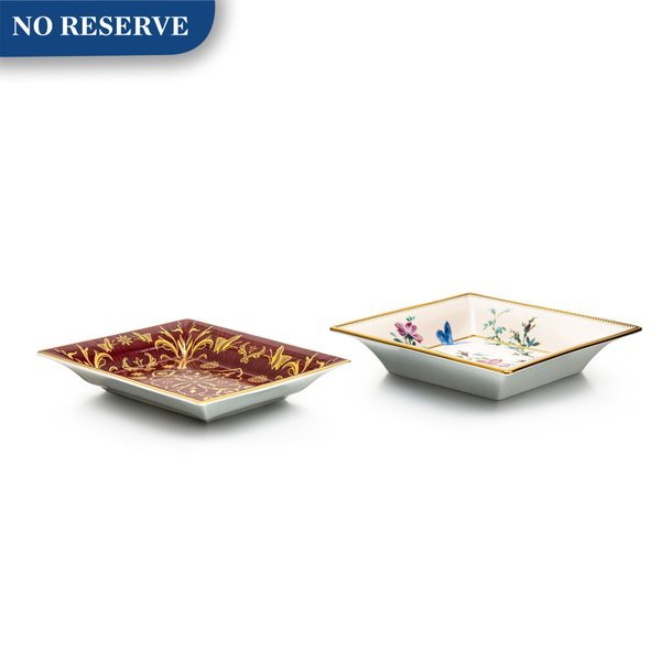 Patek Philippe Patek Philippe | Porcelain de Limoges, A set of two commemorative Limoges porcelain and enamel dishes, Circa 2007 and 2016 | 百達翡麗 | Porcelain de Limoges    一套二件利摩日陶瓷及琺瑯擺飾盤，約2007年及2016年製
