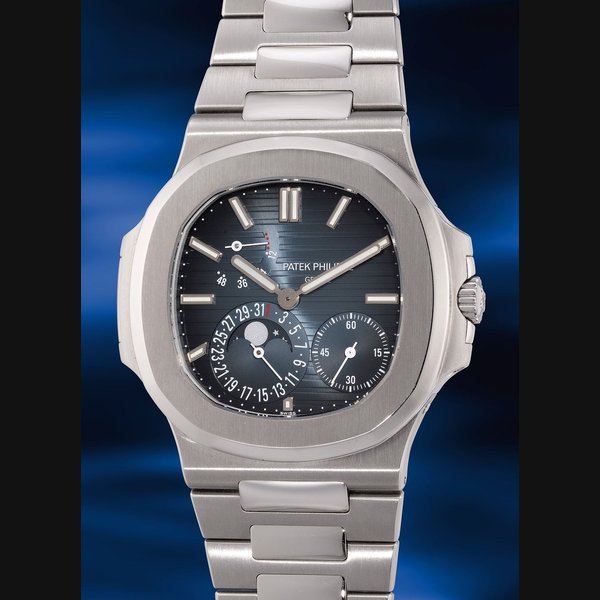 Patek Philippe Patek Philippe Ref. 5712/1A-001 Nautilus · 5712/1A-001