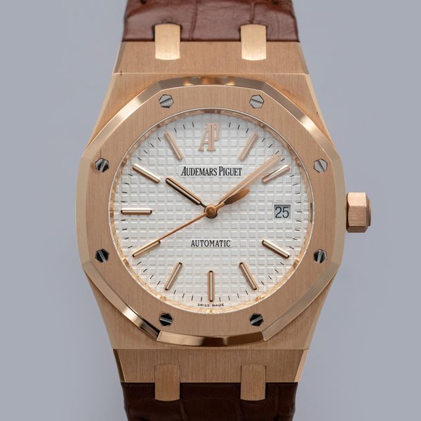 Audemars Piguet Audemars Piguet Royal Oak 15300OR.OO.D088CR.02 18k RG
