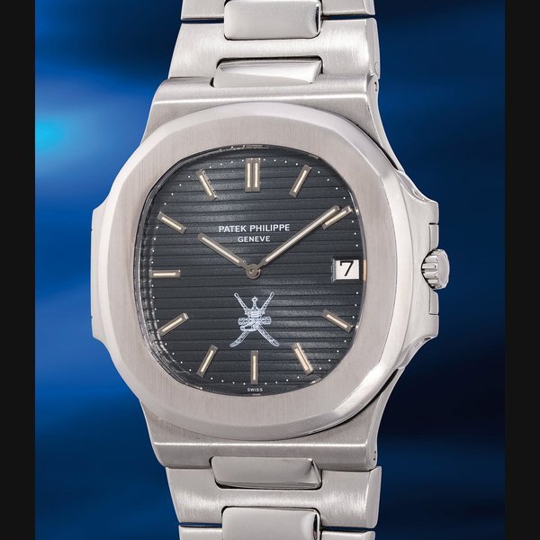 Patek Philippe Patek Philippe Ref. 3700/1 Nautilus “Jumbo”, Oman