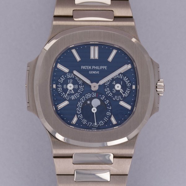 Patek Philippe Patek Philippe Nautilus 5740/1G-001 Perpetual Calendar 18k WG
