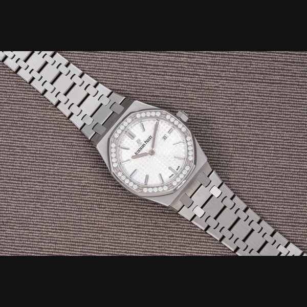 Audemars Piguet Royal Oak Ref. 67651ST.ZZ